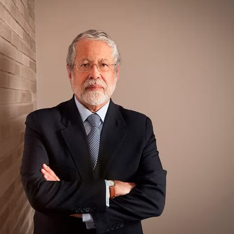 Retrato de Héctor Arriaga Díaz.